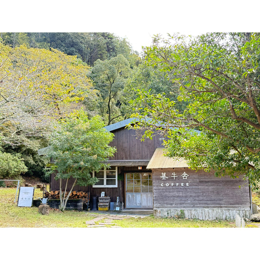 10月6日の日曜日は、 都合により閉店時間が16:00となります